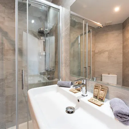 Appartement Sunrise Haven, Spacious, Bright, Pool, Terraces